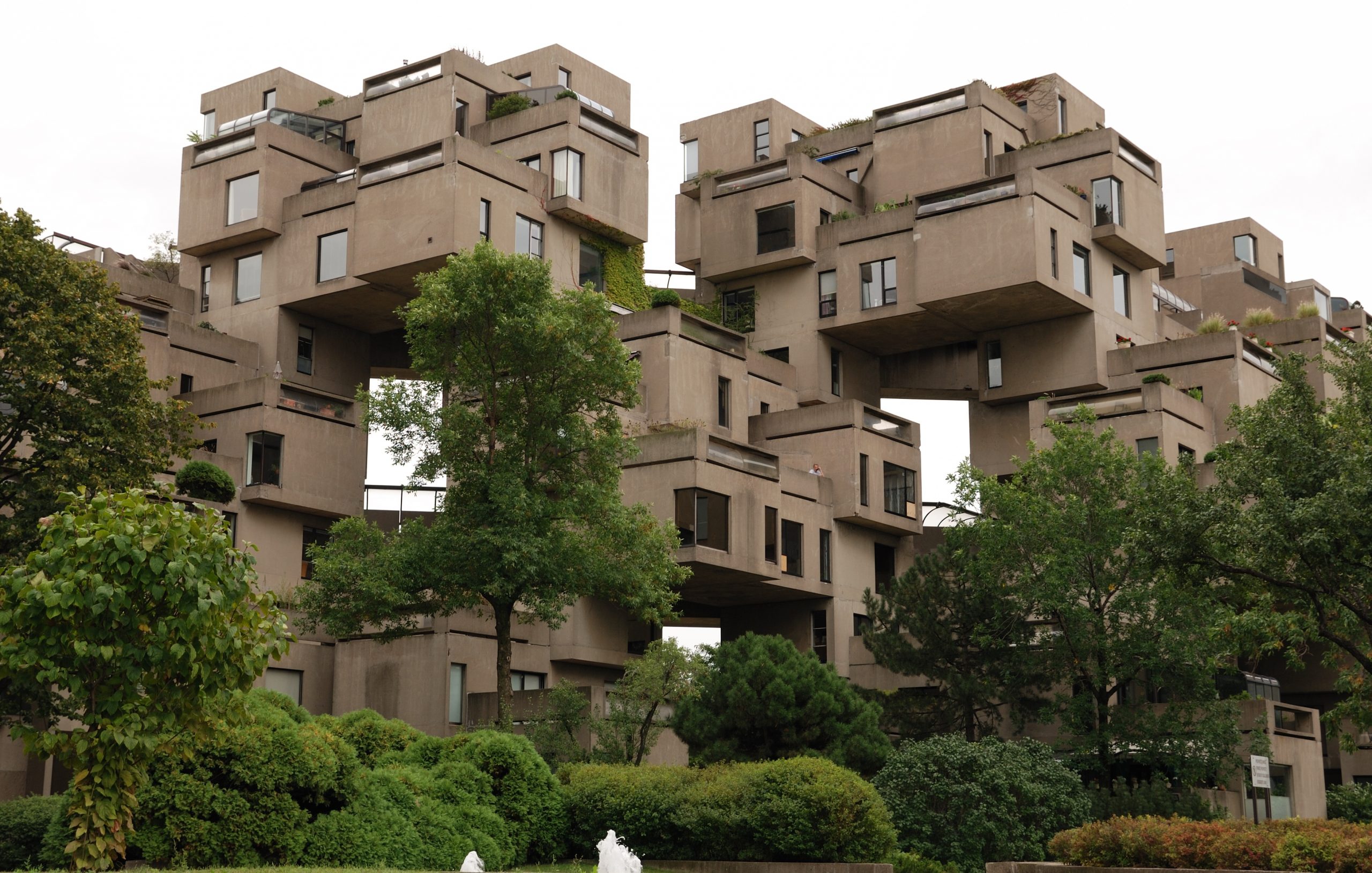 Căn nhà Habitat 67 ở Montreal sở hữu kiểu dáng độc đáo tạo cảm giác chênh vênh trên cao