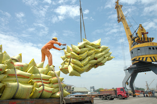 xuất khẩu gạo, doanh nghiệp xác định còn xa vời